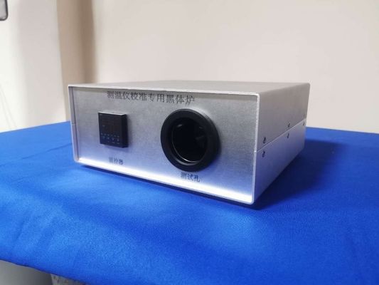 Καλή τιμή Blackbody βαθμολόγησης θερμομέτρων οθόνης αφής υπέρυθρος ειδικός φούρνος με την εύκολη λειτουργία σε απευθείας σύνδεση